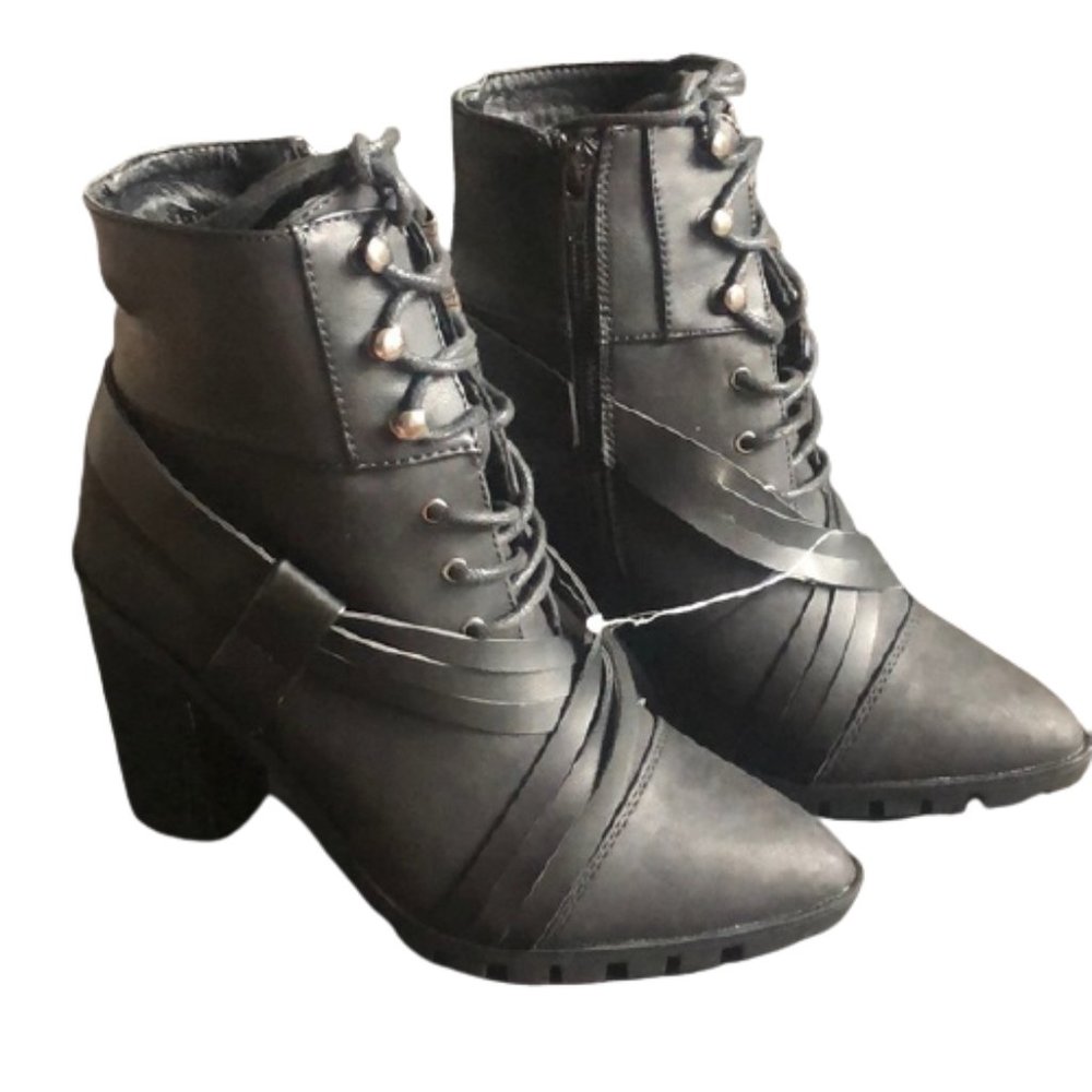 Quipid Black Lace Up Heeled Combat Booties 6